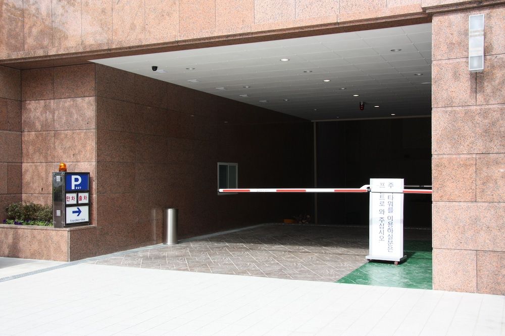 undefined Toyoko Inn Busan Jungang Station 4
