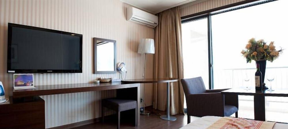 Song Jung Hotel Standard Twin Room 11