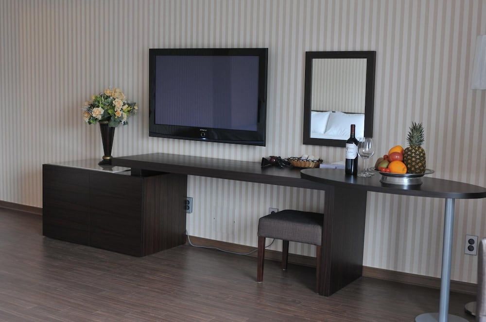 Song Jung Hotel Deluxe Twin Room 5