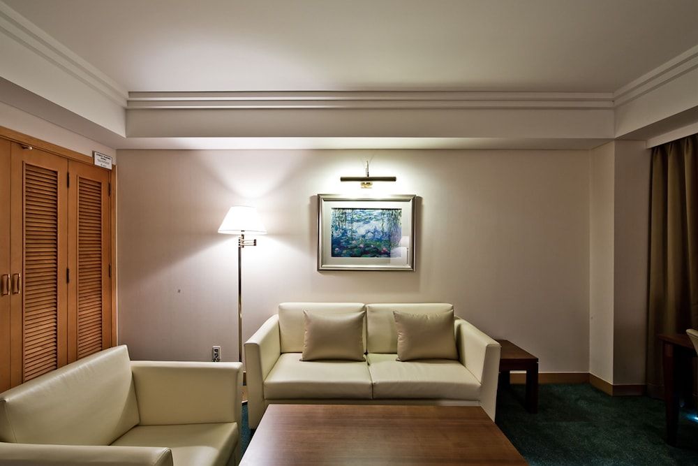 Hotel Hyundai by Lahan Mokpo