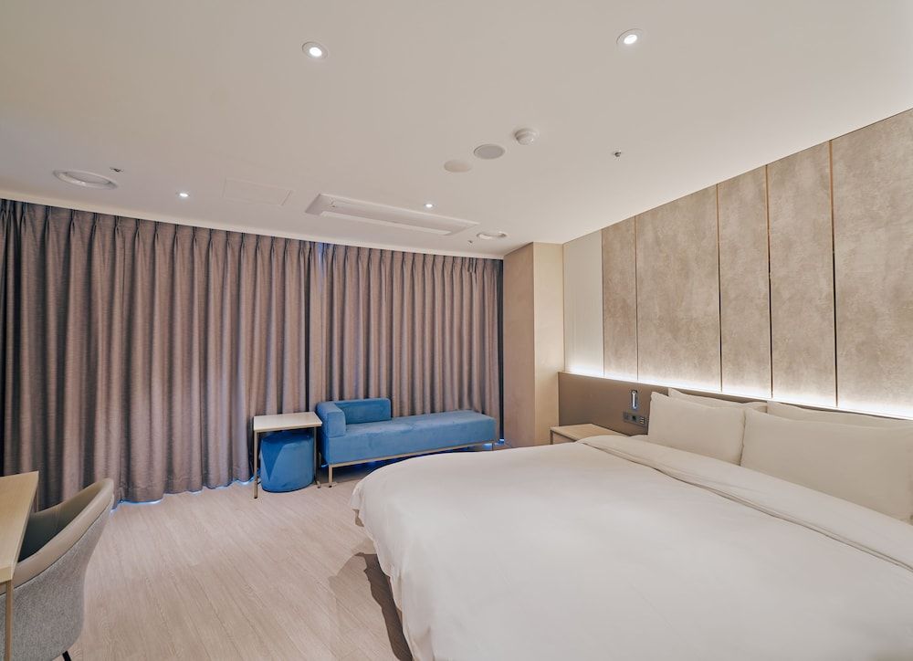 Hotel Aqua Palace Double Room (No view)