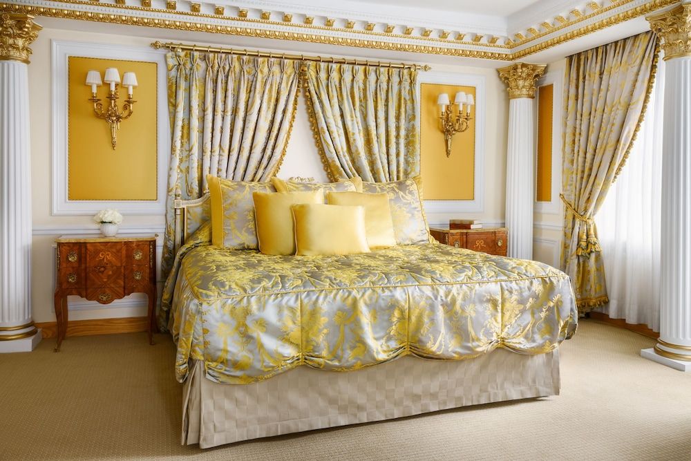 Tower Royal Suite