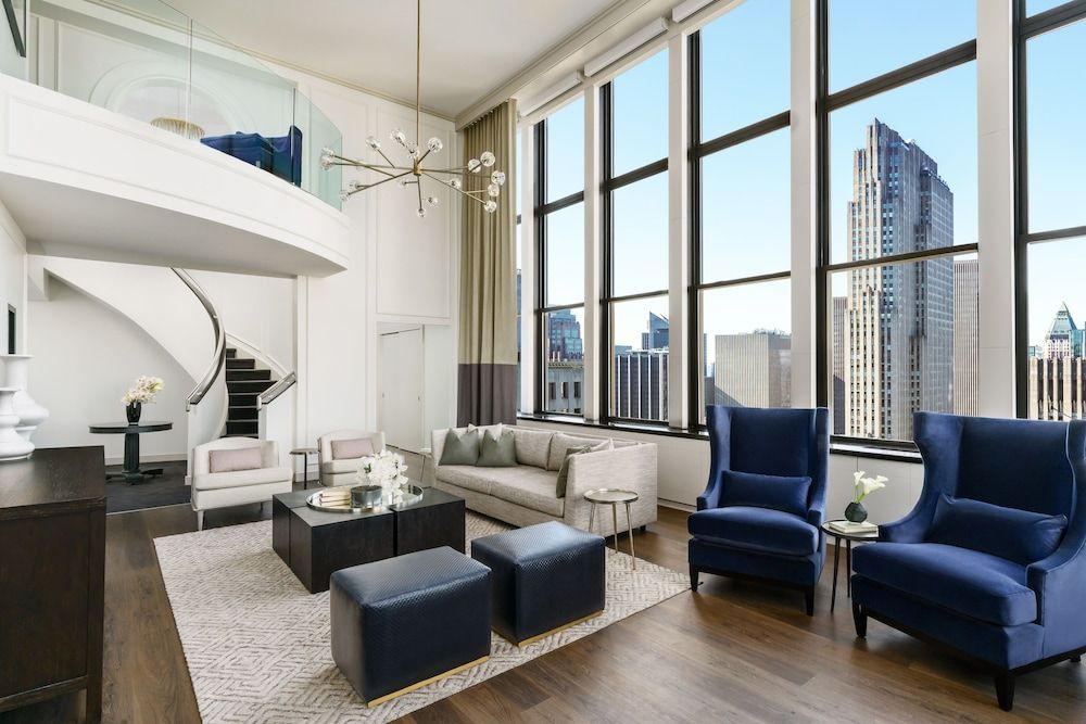 Penthouse Suite