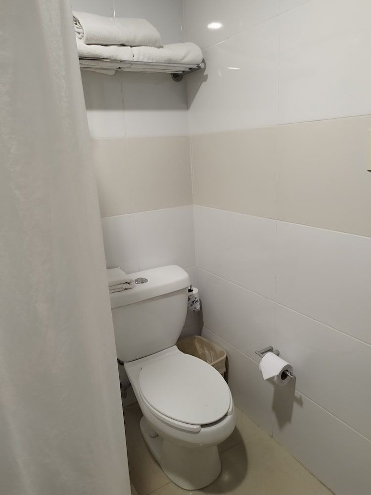 Hotel Mar y Tierra Veracruz Economy Double Room, 2 Double Beds 2