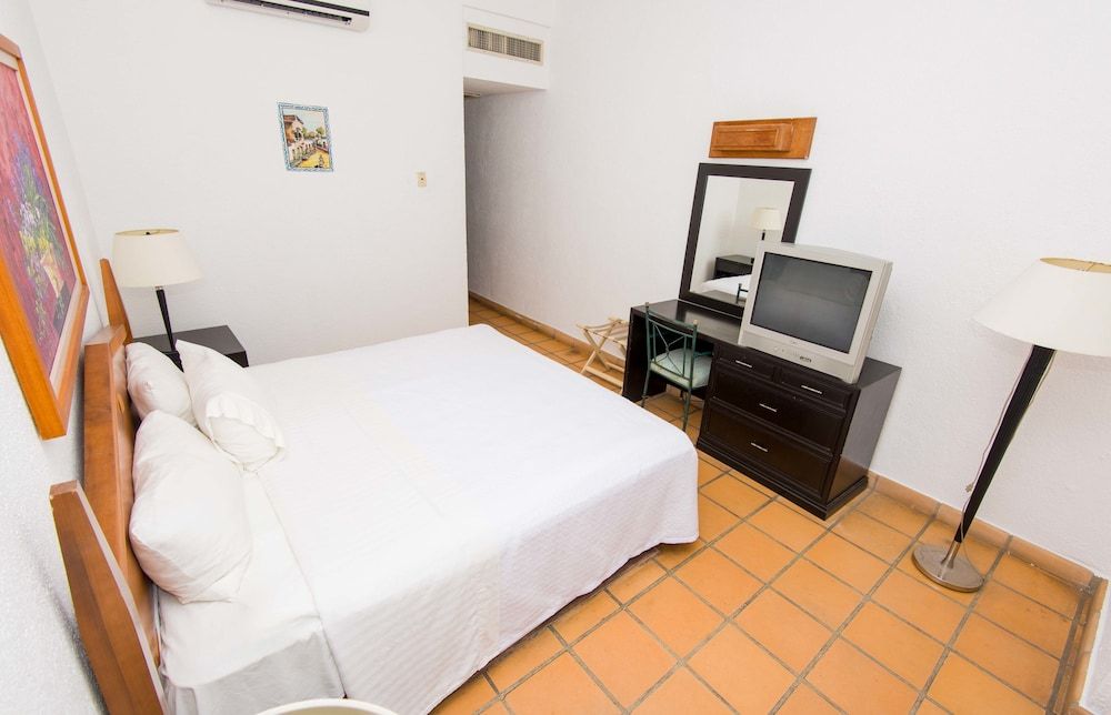 Azul Sirena Standard Room, 1 King Bed 4