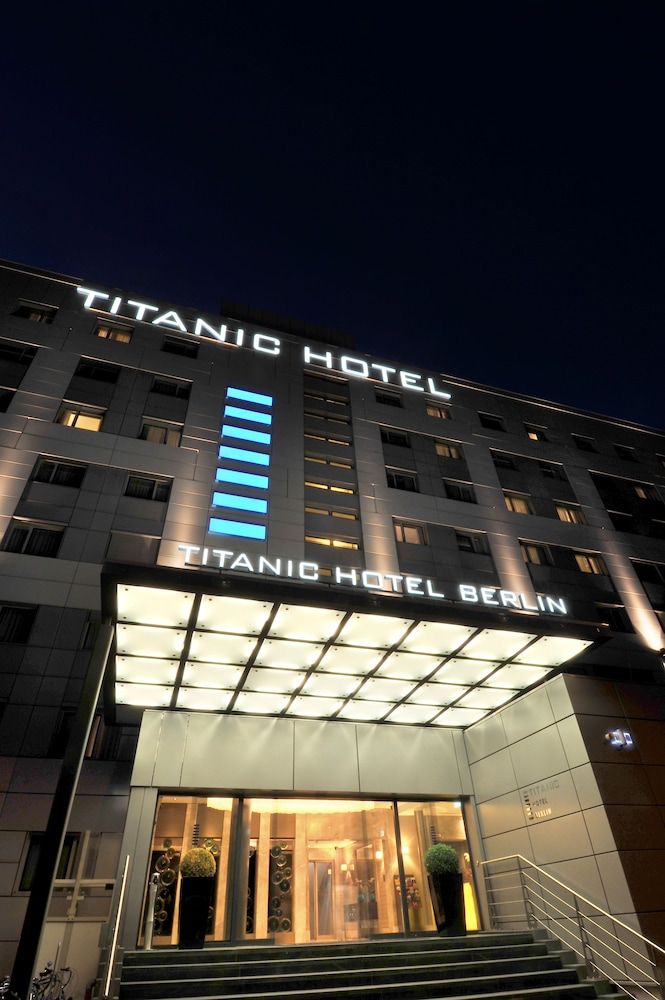 undefined TITANIC Comfort Berlin Mitte 5