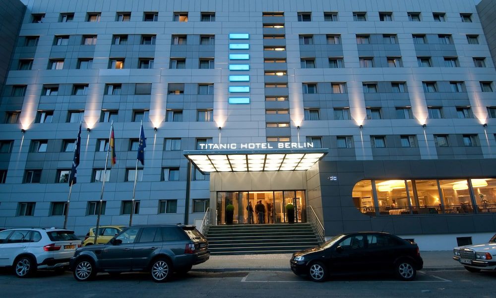 undefined TITANIC Comfort Berlin Mitte 8