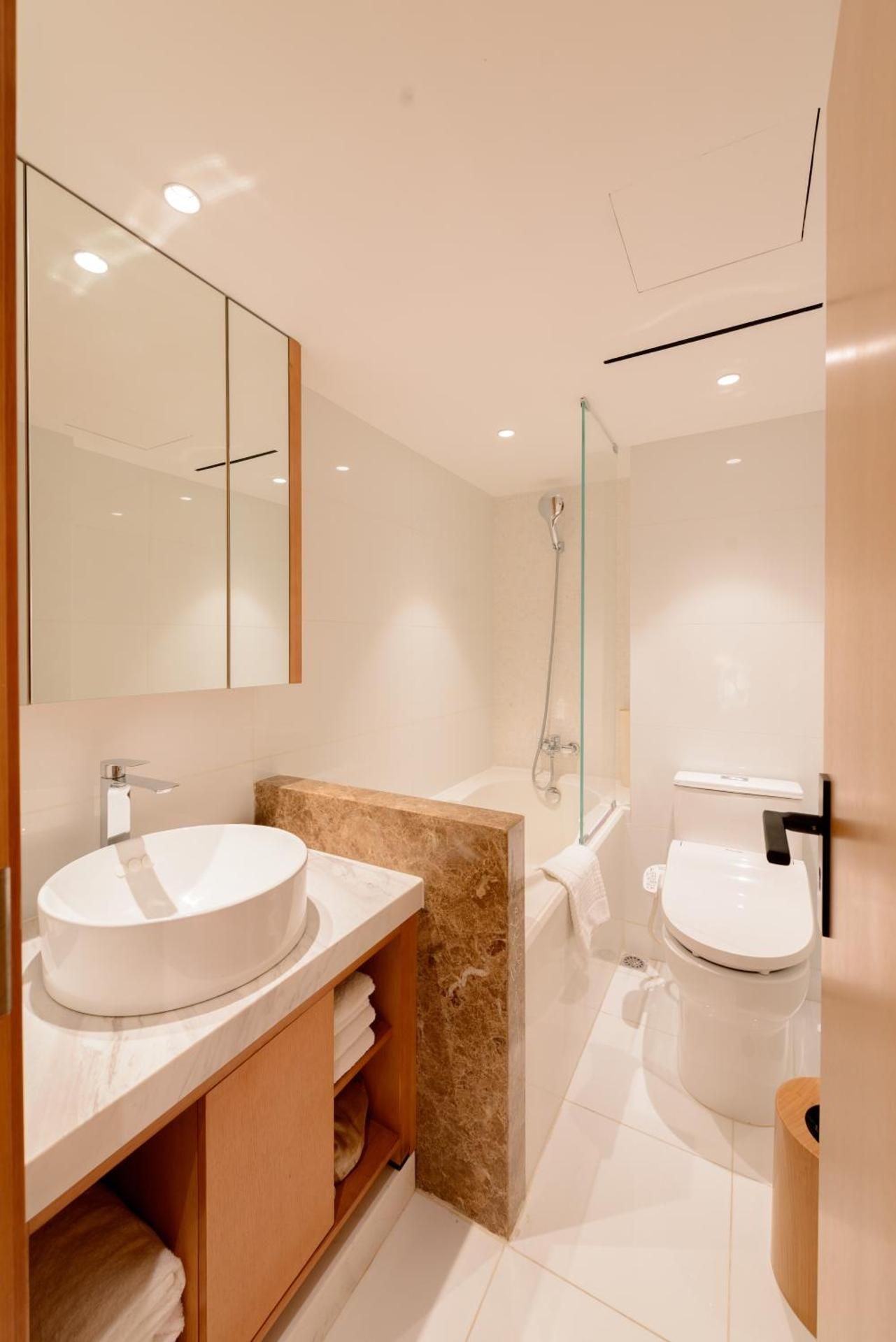 undefined Yuwa Hotel 7