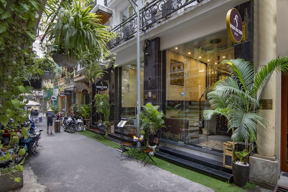 undefined Splendid Star Grand Hotel & Spa 2