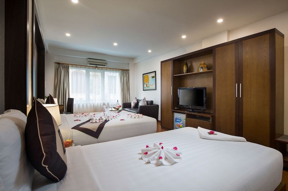 undefined Splendid Star Grand Hotel & Spa 6