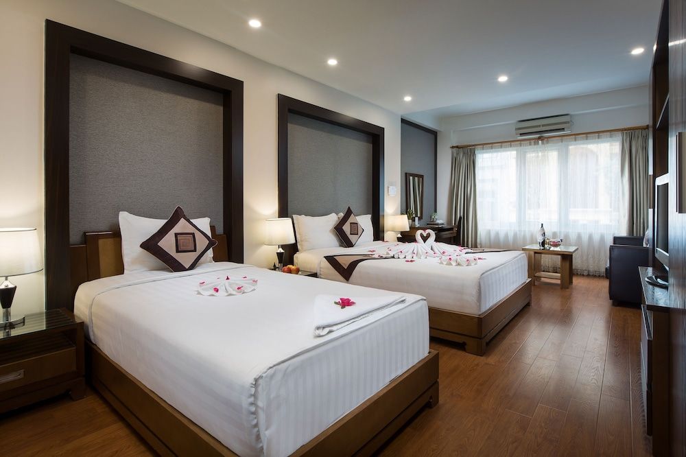 undefined Splendid Star Grand Hotel & Spa 7