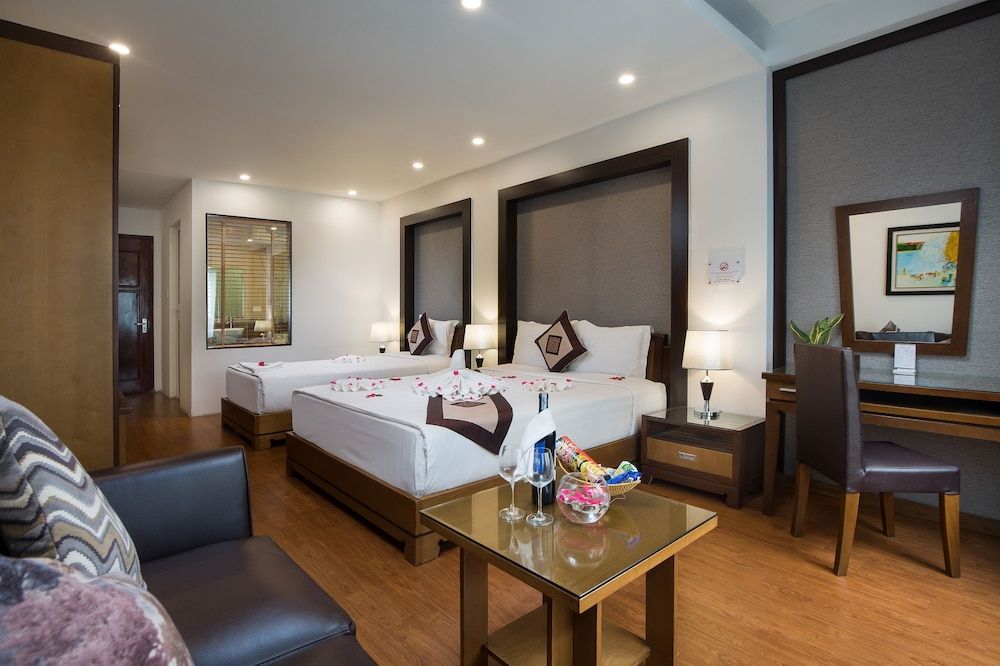 undefined Splendid Star Grand Hotel & Spa 8