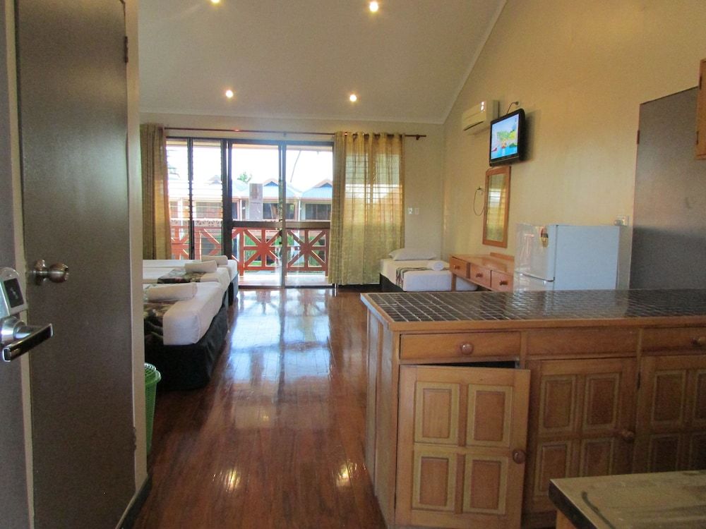 Family Room, Mountain View