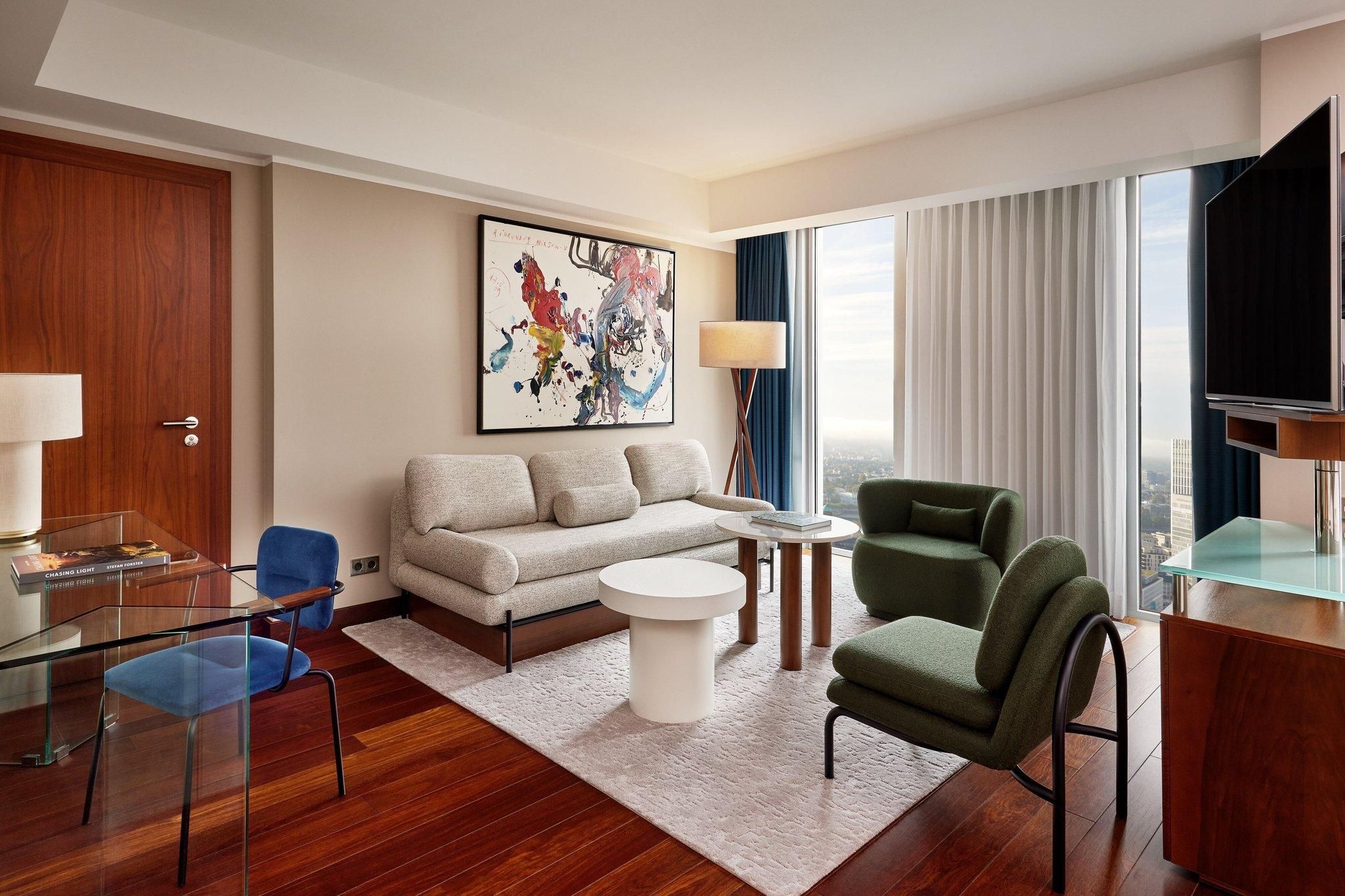 Junior Suite, 1 King, Alternate: sofa bed