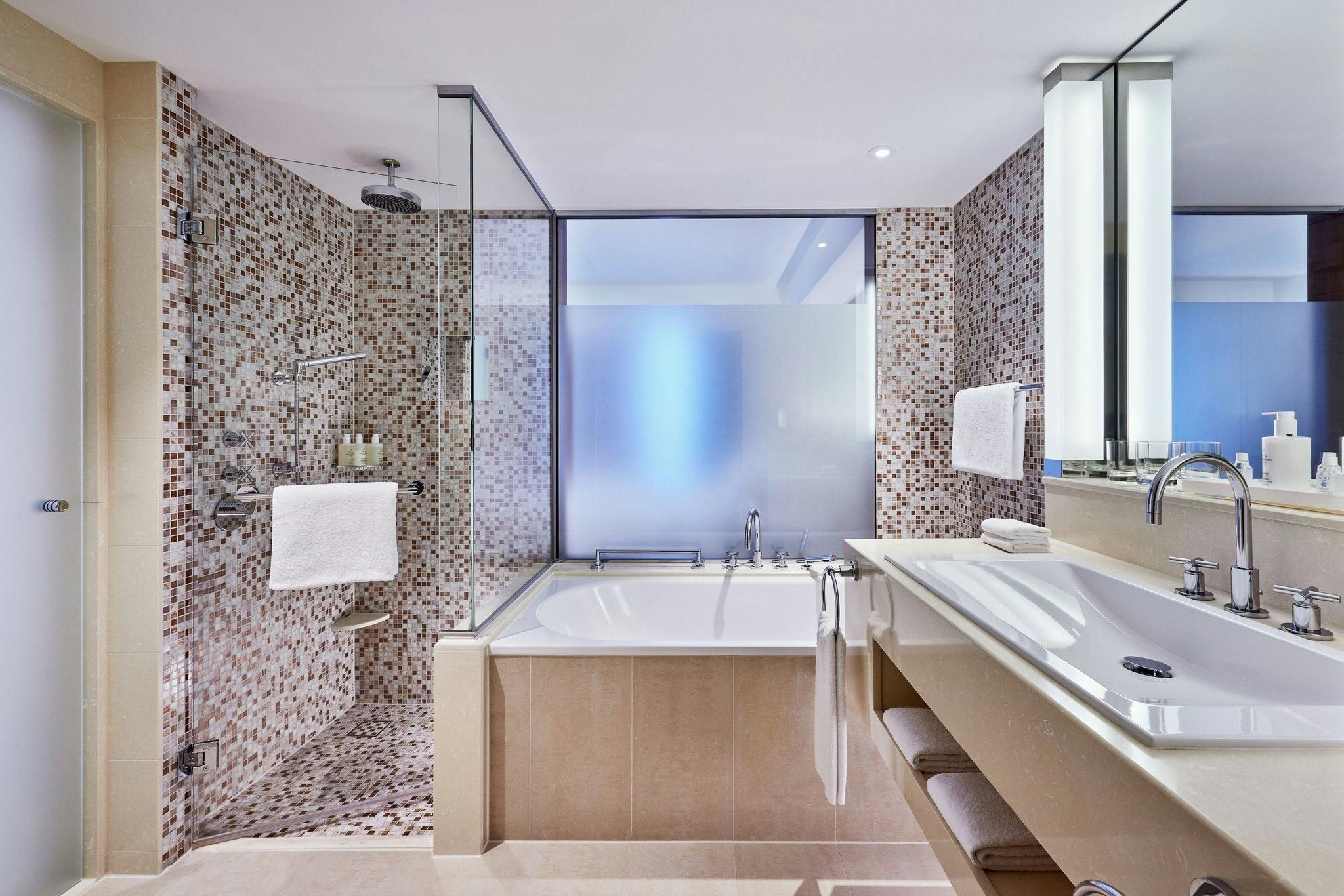 Deluxe Guest room, 1 King