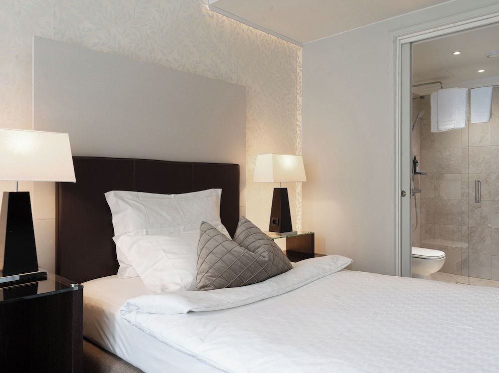 undefined Elite Eden Park Hotel 10