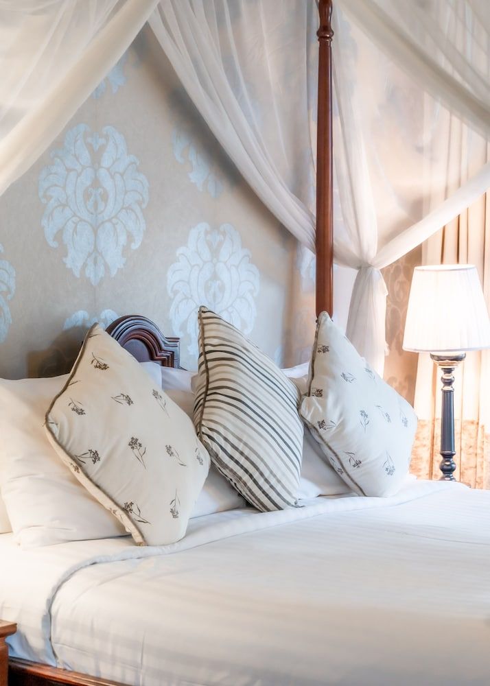 The Luang Say Residence Pioneer Suite King 12