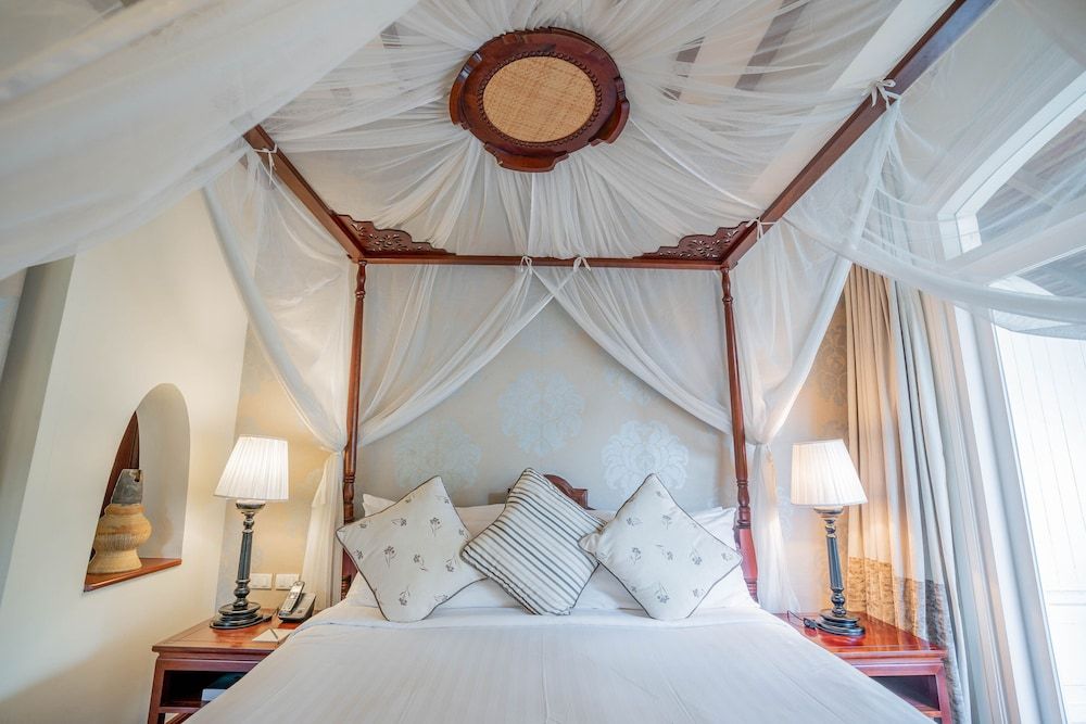 The Luang Say Residence Pioneer Suite King 8