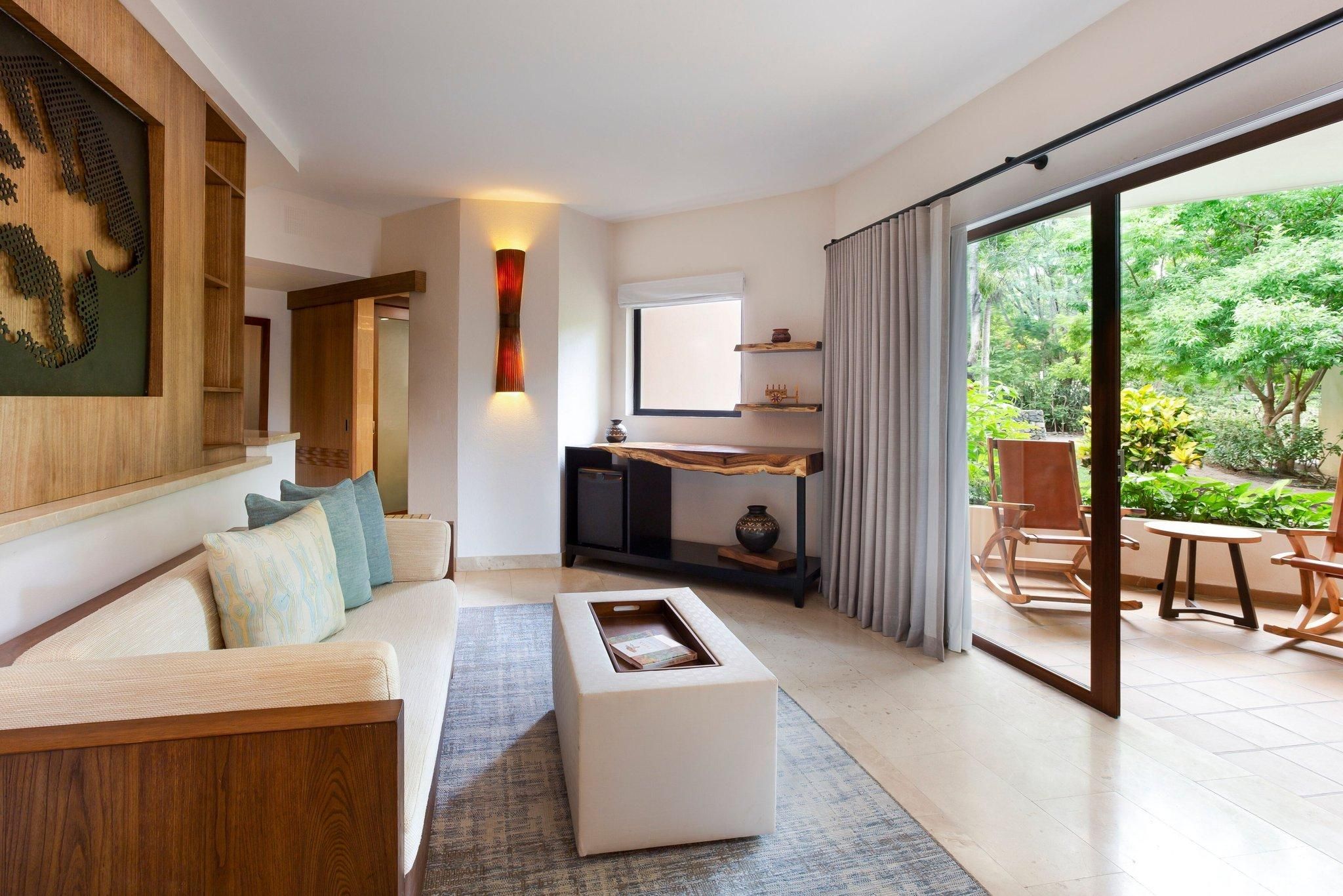 Premium Jr Suite, All-Inclusive, 1 Bedroom Junior Suite, 1 King, Sofa bed, Resort view, Balcony