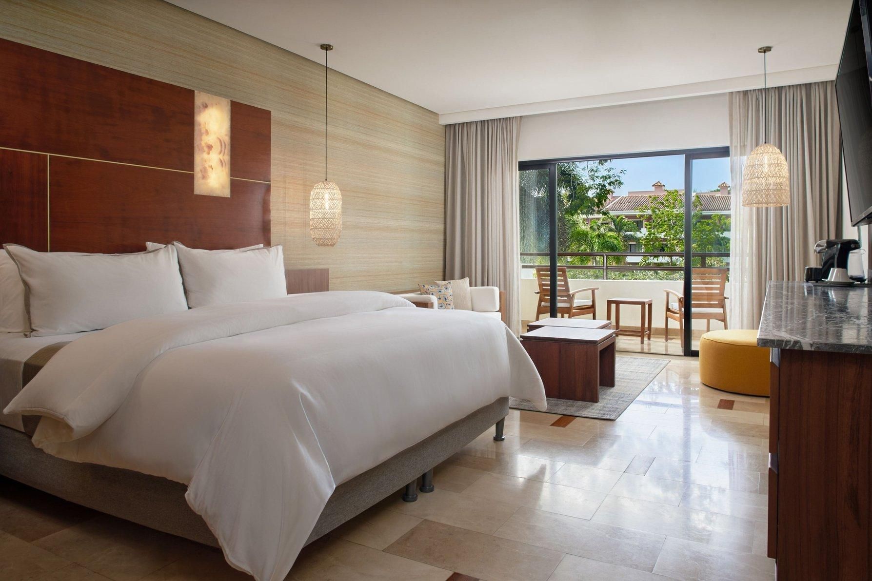 Westin Club Room, All-Inclusive Adults Only, Club lounge access, Guest room, 1 King, Sofa bed