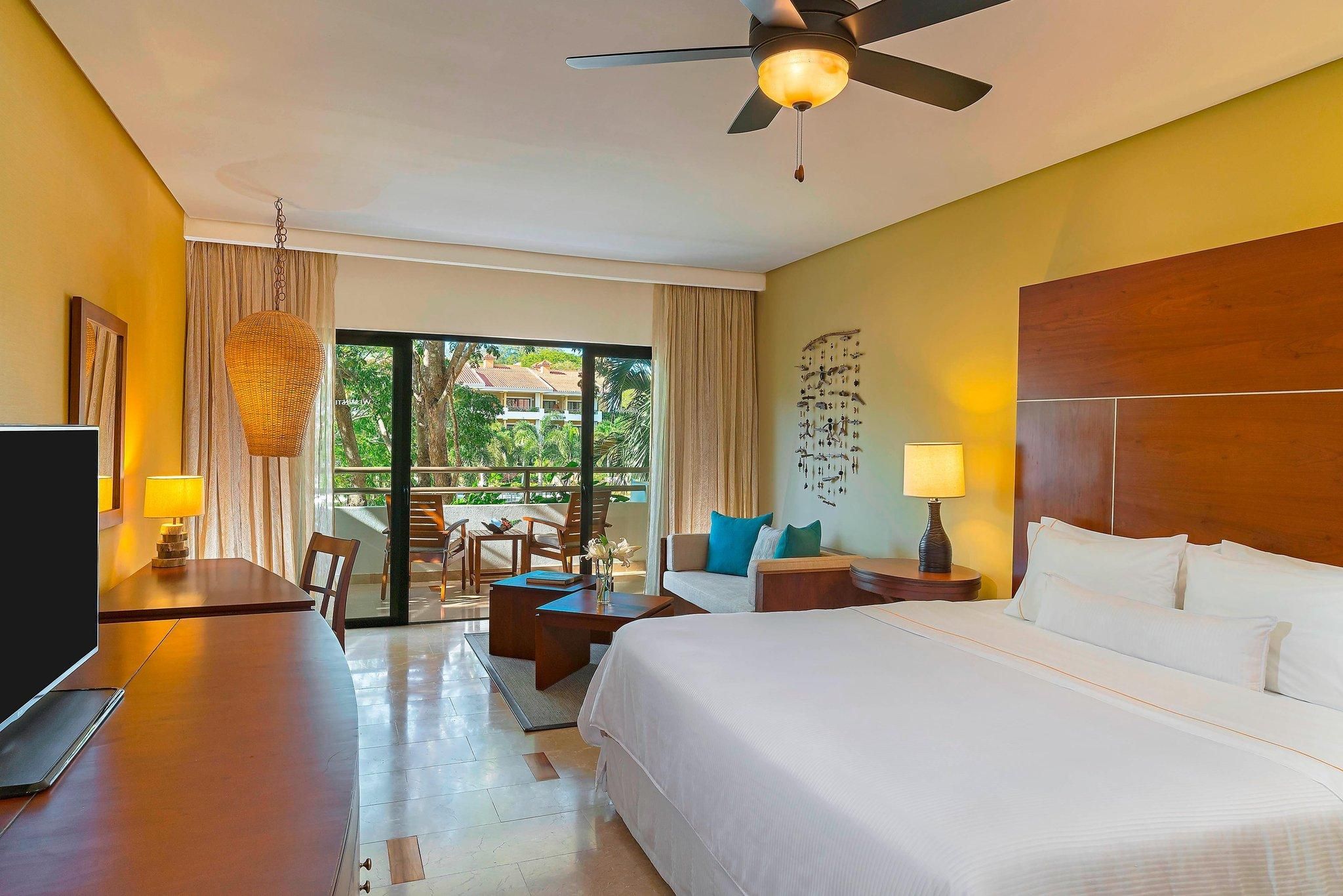 Westin Club Room, All-Inclusive Adults Only, Club lounge access, Guest room, 2 Double, Balcony
