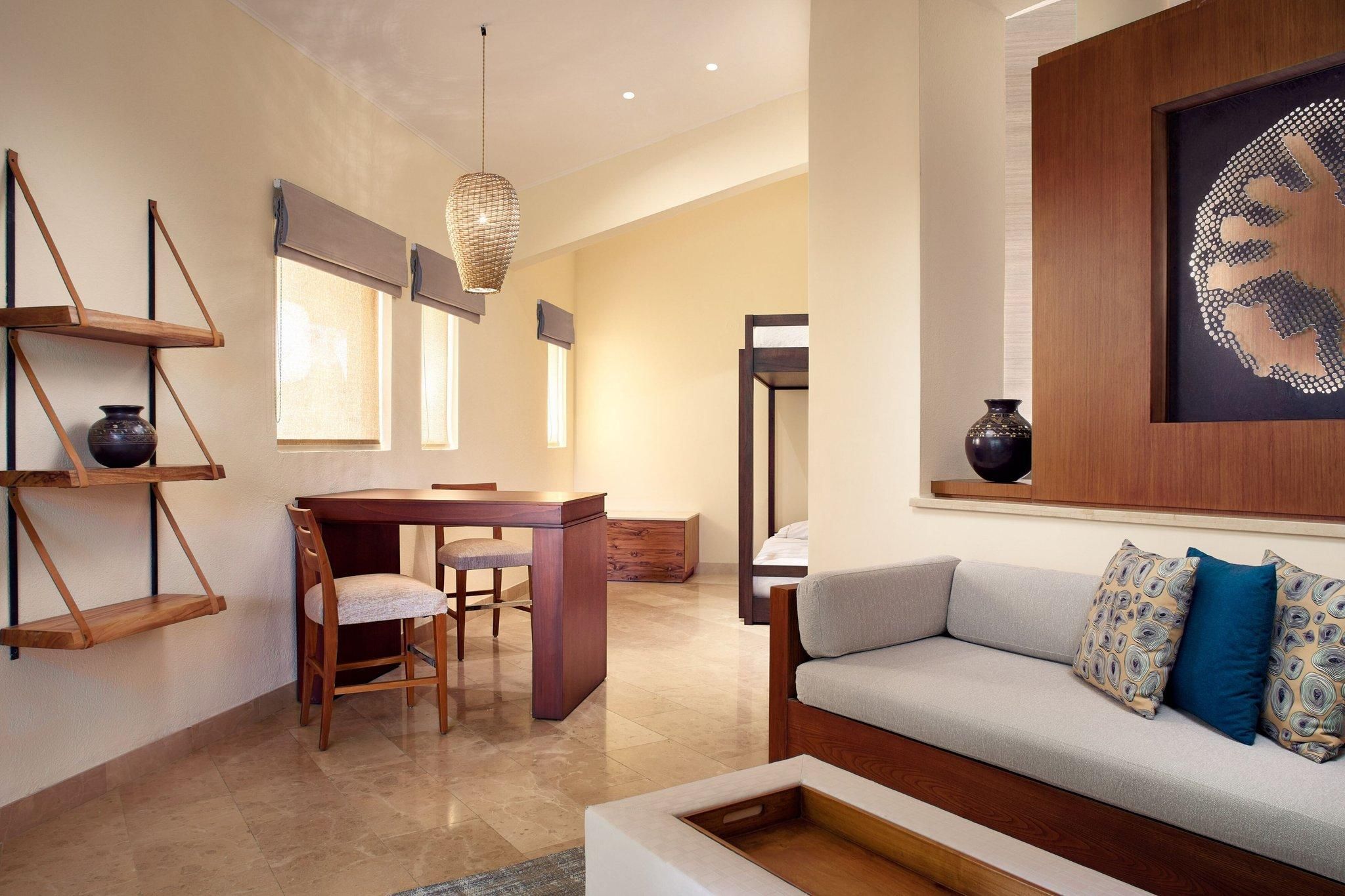 Family Jr St, 2 kids incl, All-Inclusive, Family room, 1 King, Alternate: bunk beds, Sofa bed