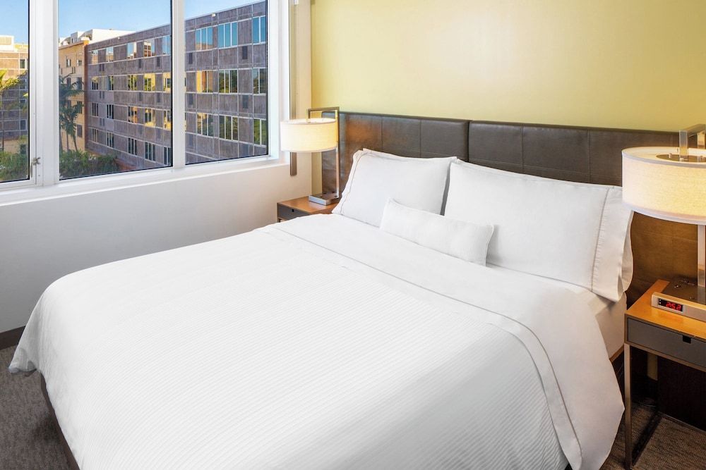 undefined Element Miami International Airport 4