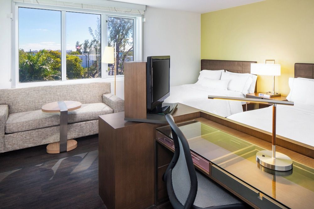 undefined Element Miami International Airport 10