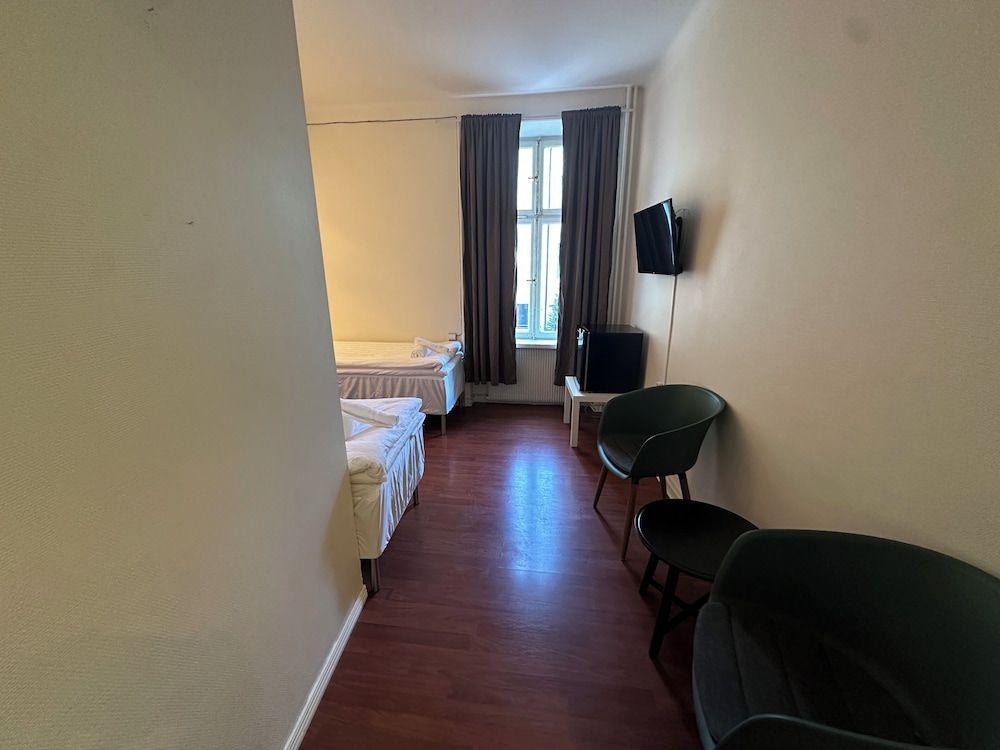 Vattengrändens Vandrarhem & Hotel Standard Shared Dormitory, Men only, Shared Bathroom 6