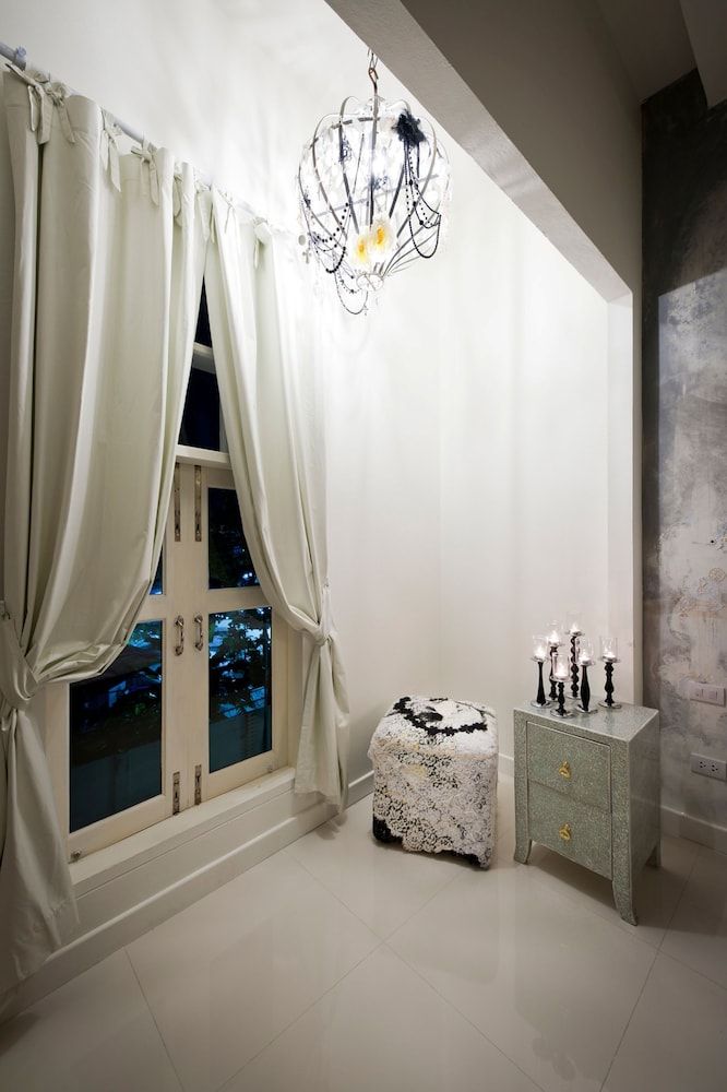 Pimnara Boutique Hotel Superior Room with Window 8