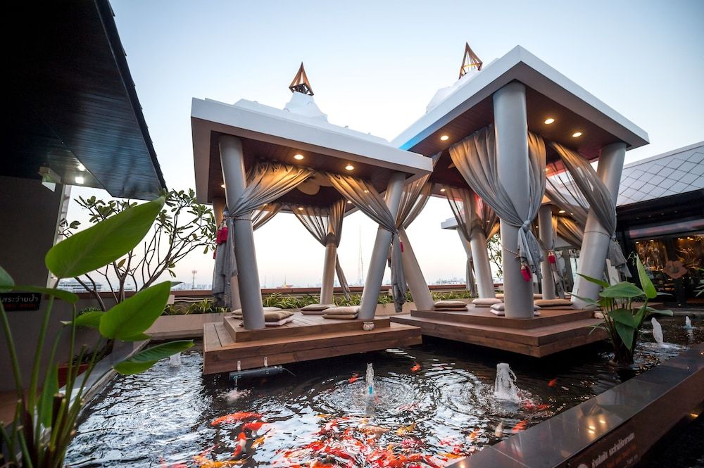 undefined Nouvo City Hotel 6