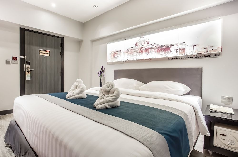 undefined Nouvo City Hotel 10