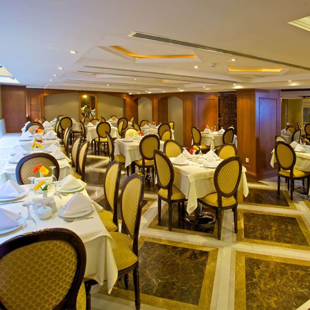 undefined Tilia Hotel 9