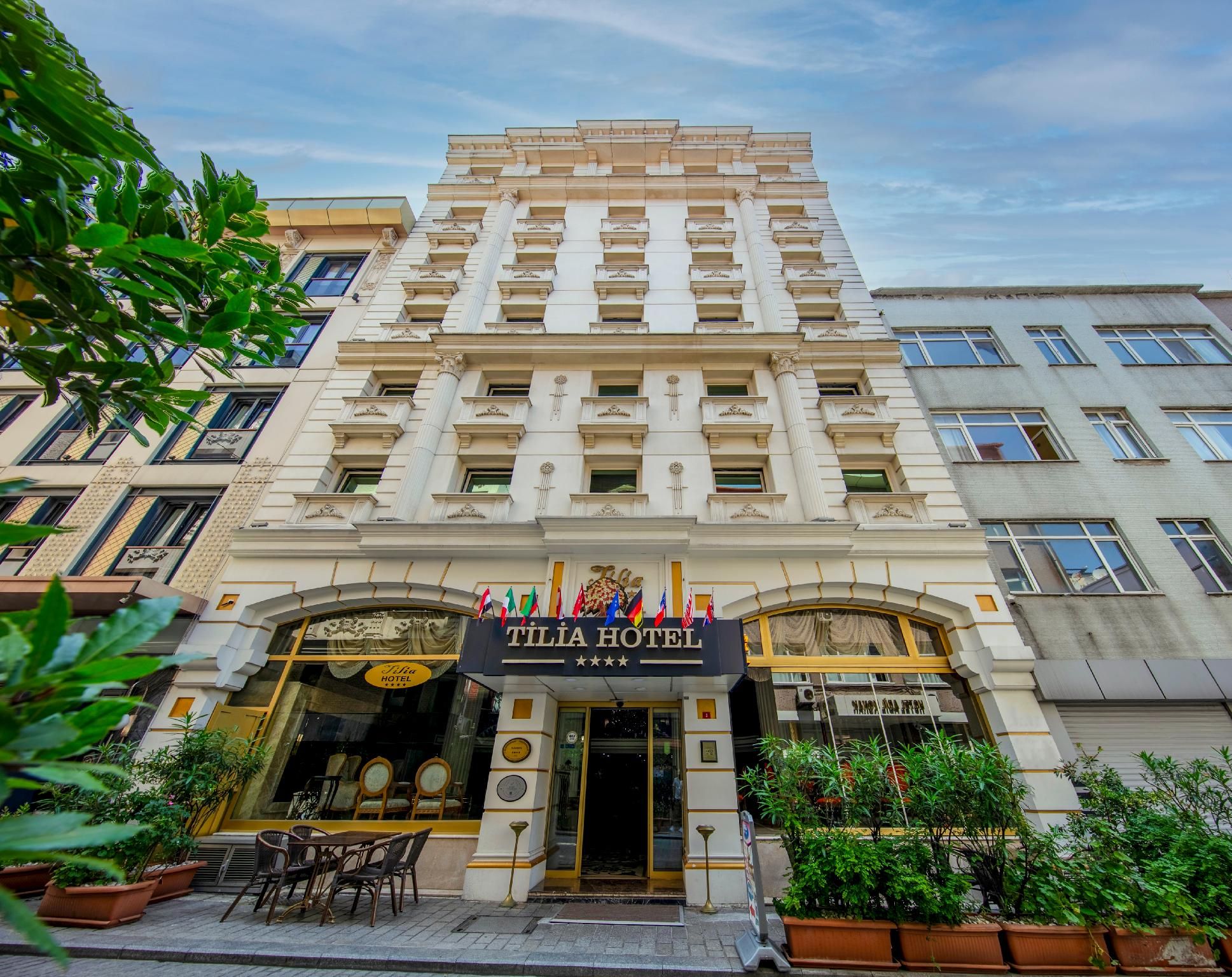 undefined Tilia Hotel 6
