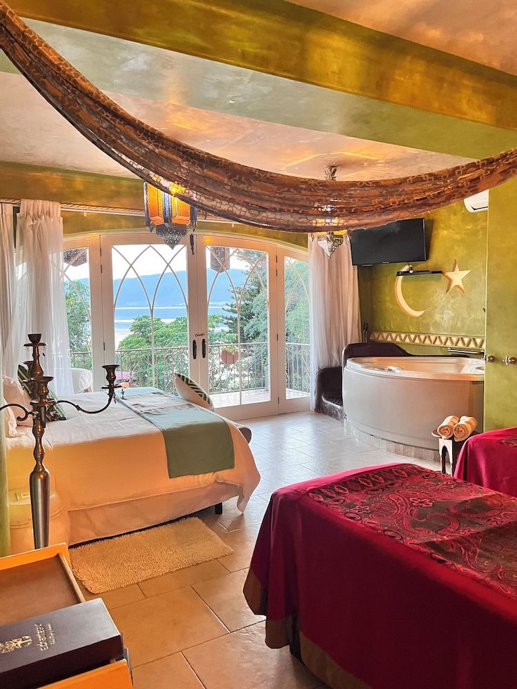 El Chante Spa Hotel Superior Suite, Lake View, Lakeside 5