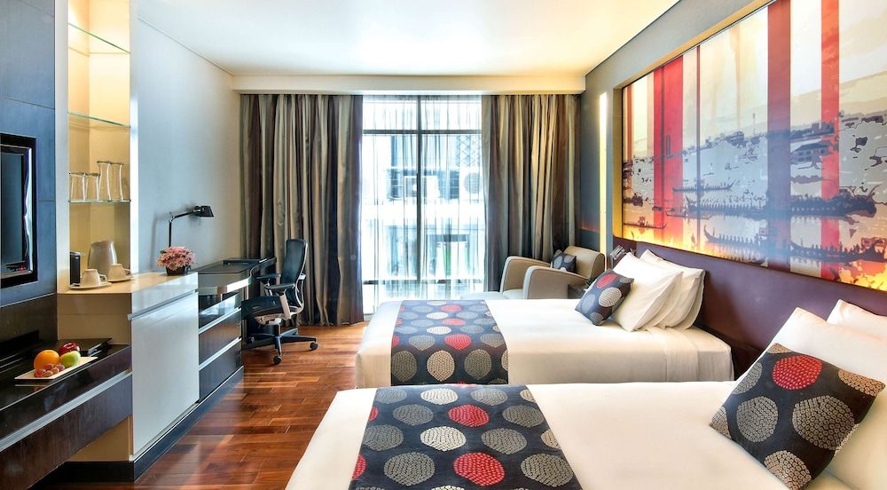 undefined PARK PLAZA BANGKOK SOI 18 4