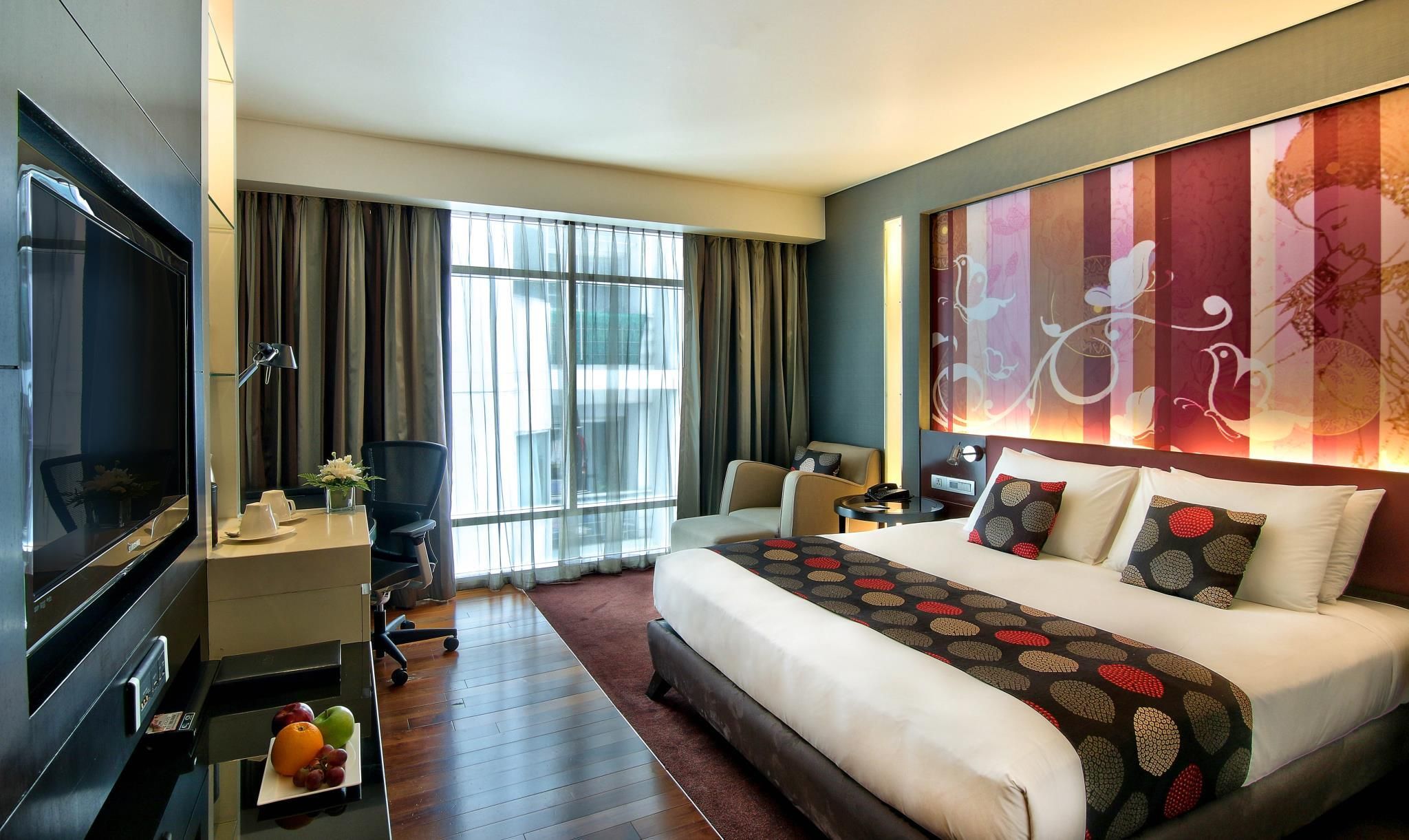 undefined PARK PLAZA BANGKOK SOI 18 6