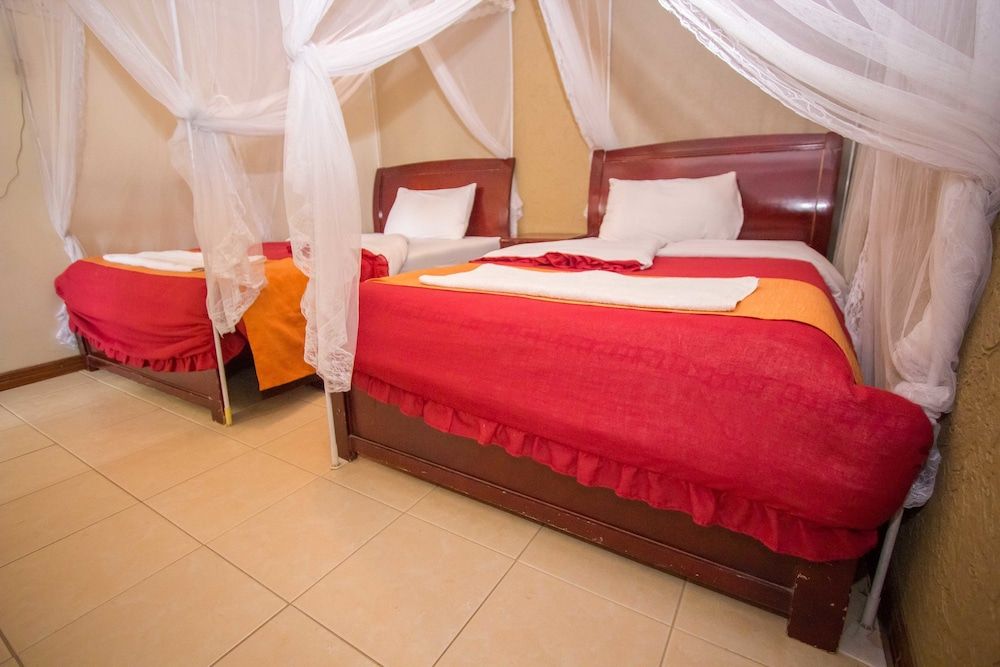 The Stand Leisure Hotel Deluxe Double Room, 2 Double Beds 4