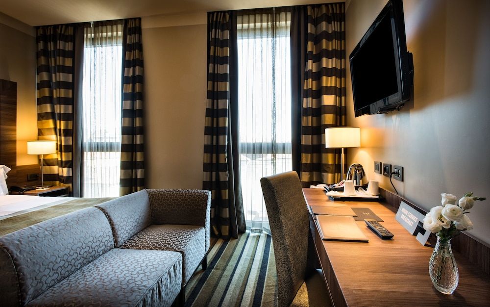 Uptown Palace Standard Double or Twin Room 5