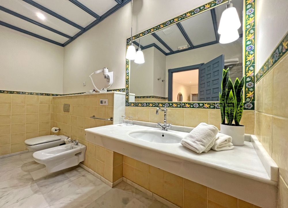 Itaca Sevilla by Soho Boutique Triple Room, 1 Queen Bed with Sofa bed 5