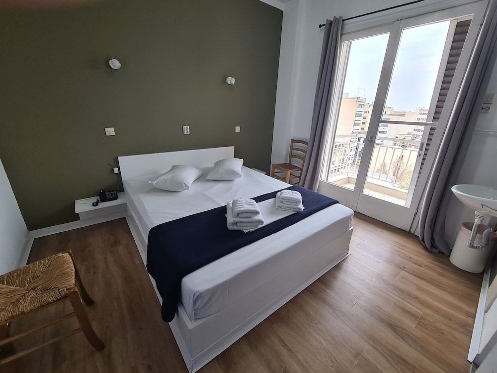 Sparta Team Hotel - Hostel Standard Double or Twin Room, Shared Bathroom 7