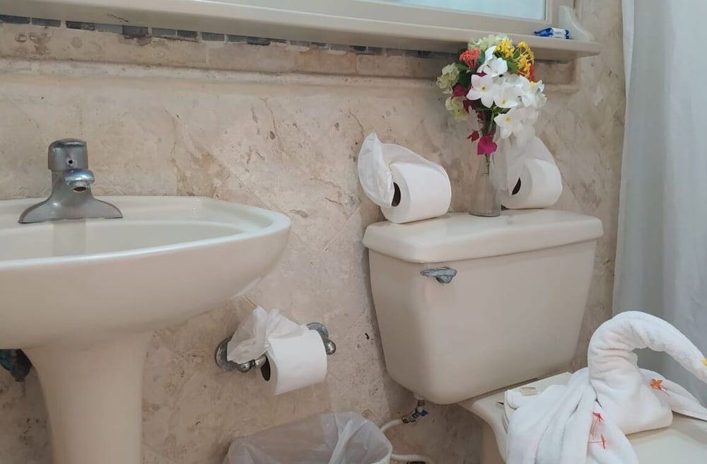 Terra Linda Resort Standard Room, 1 Queen Bed 4