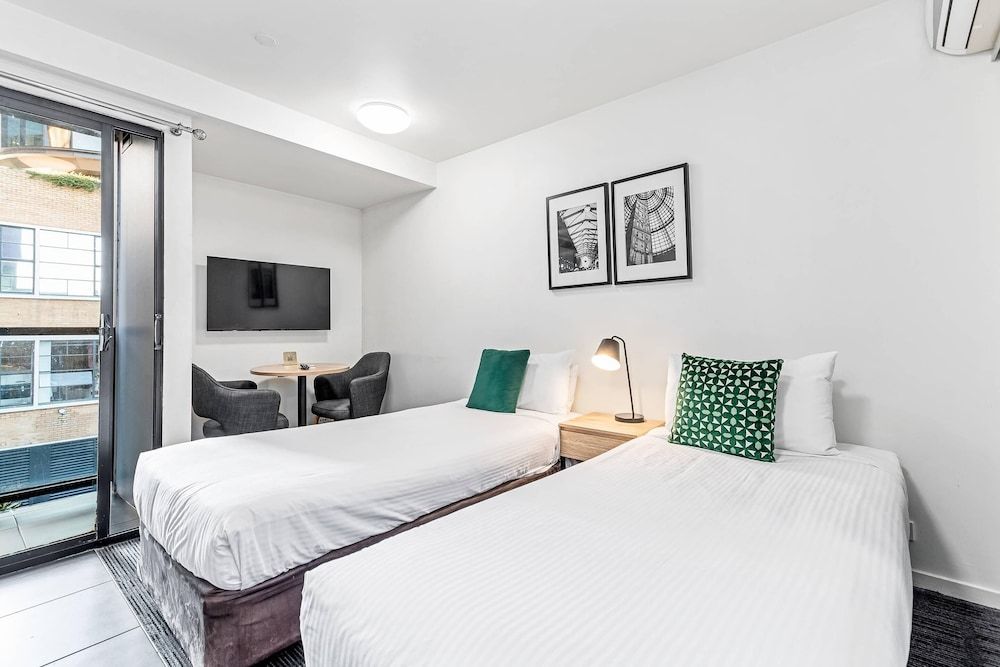 Quality Apartments North Melbourne Standard Room, 2 Twin Beds, Non Smoking