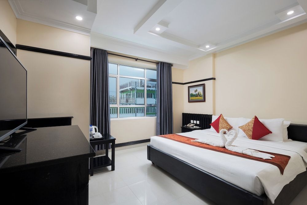 Family Room, Multiple Beds