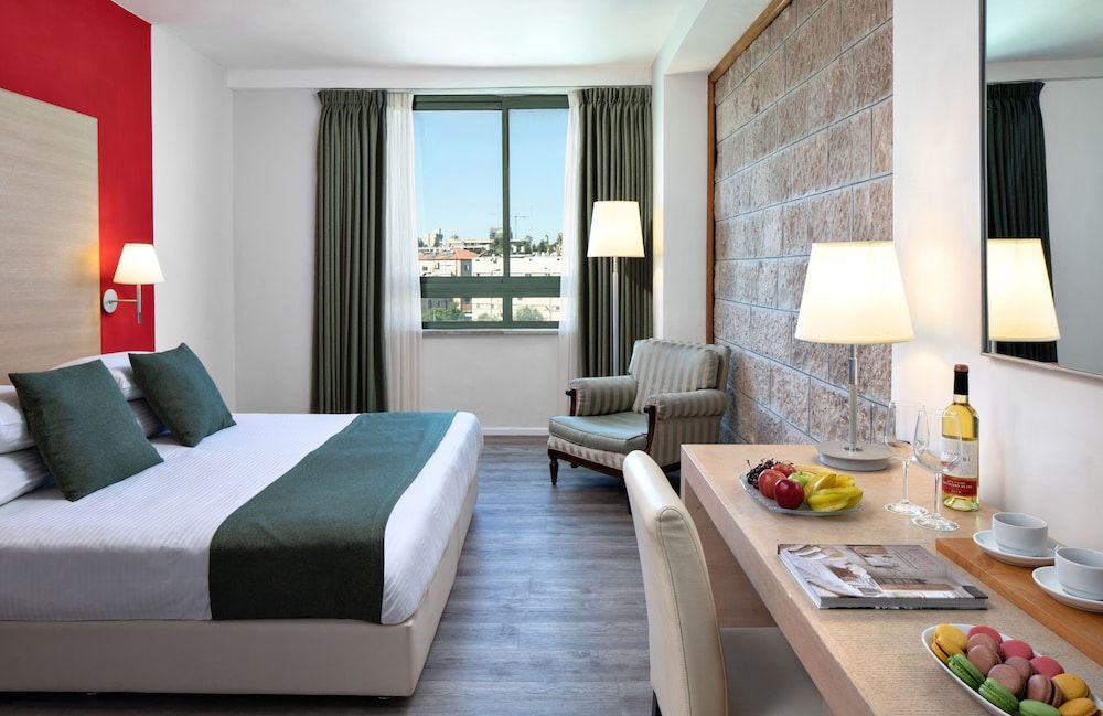 Legacy Hotel
