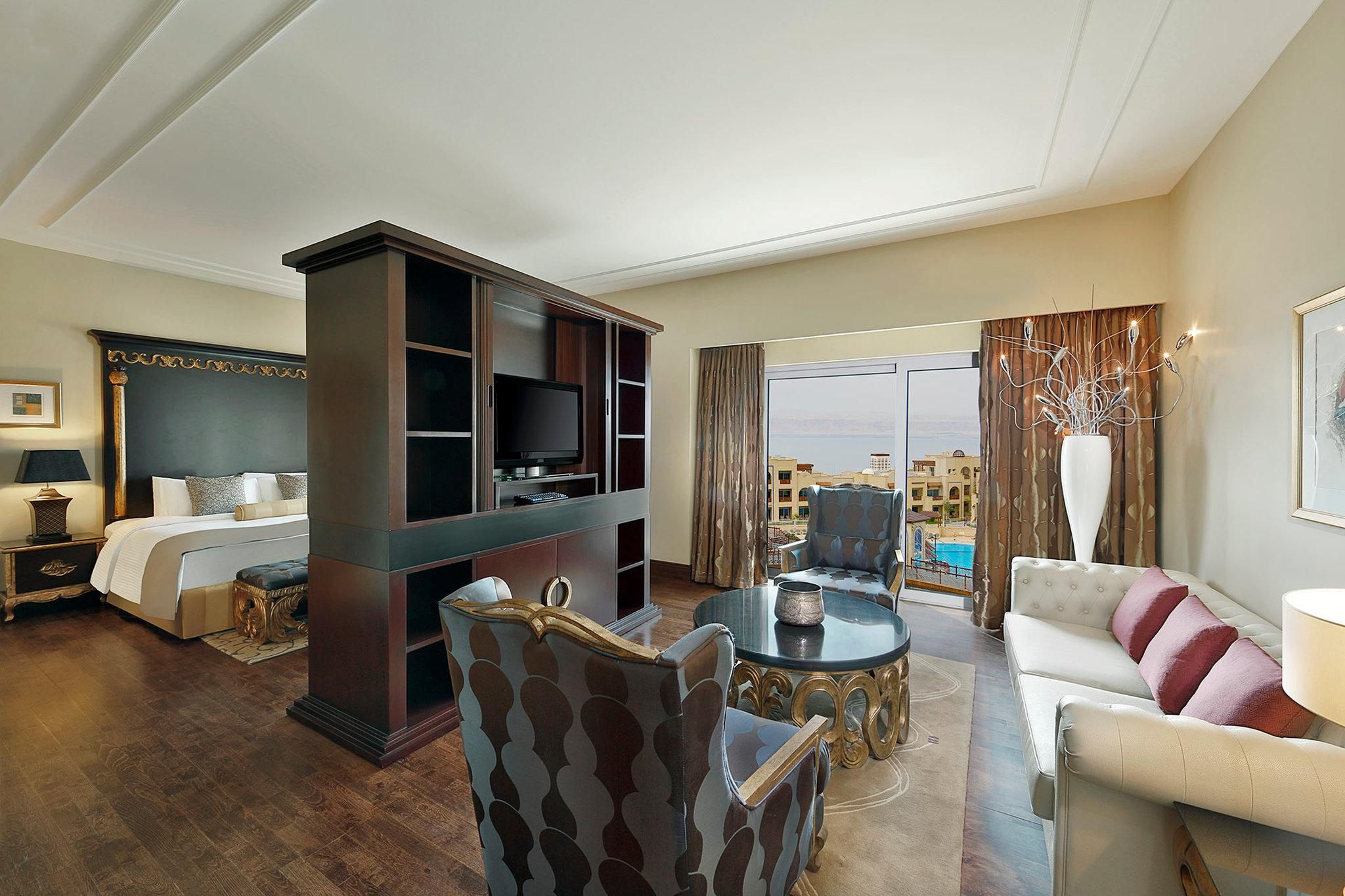 Royal Suite 2 Bedrooms Smoking