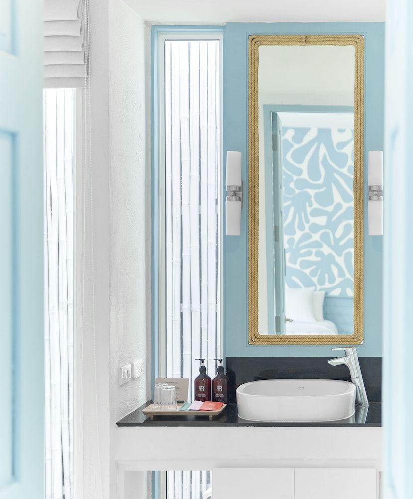 The Peri Hotel Hua Hin Deluxe Double - Poolside 8