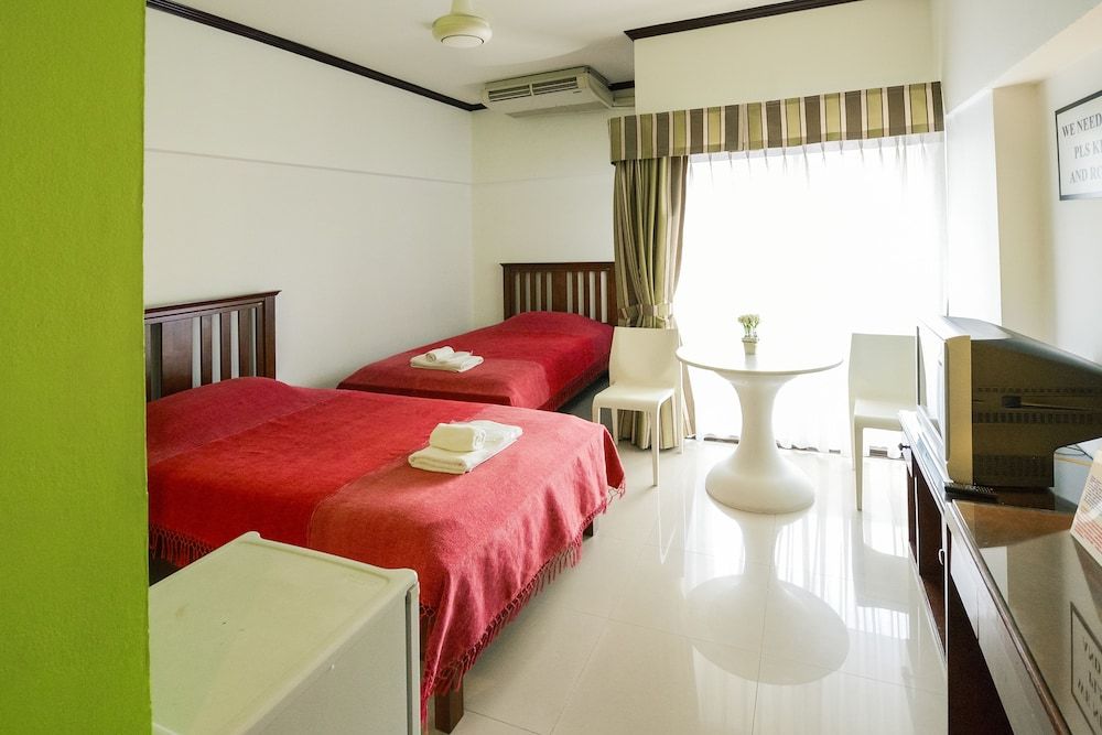 A-2 House Deluxe Triple Room