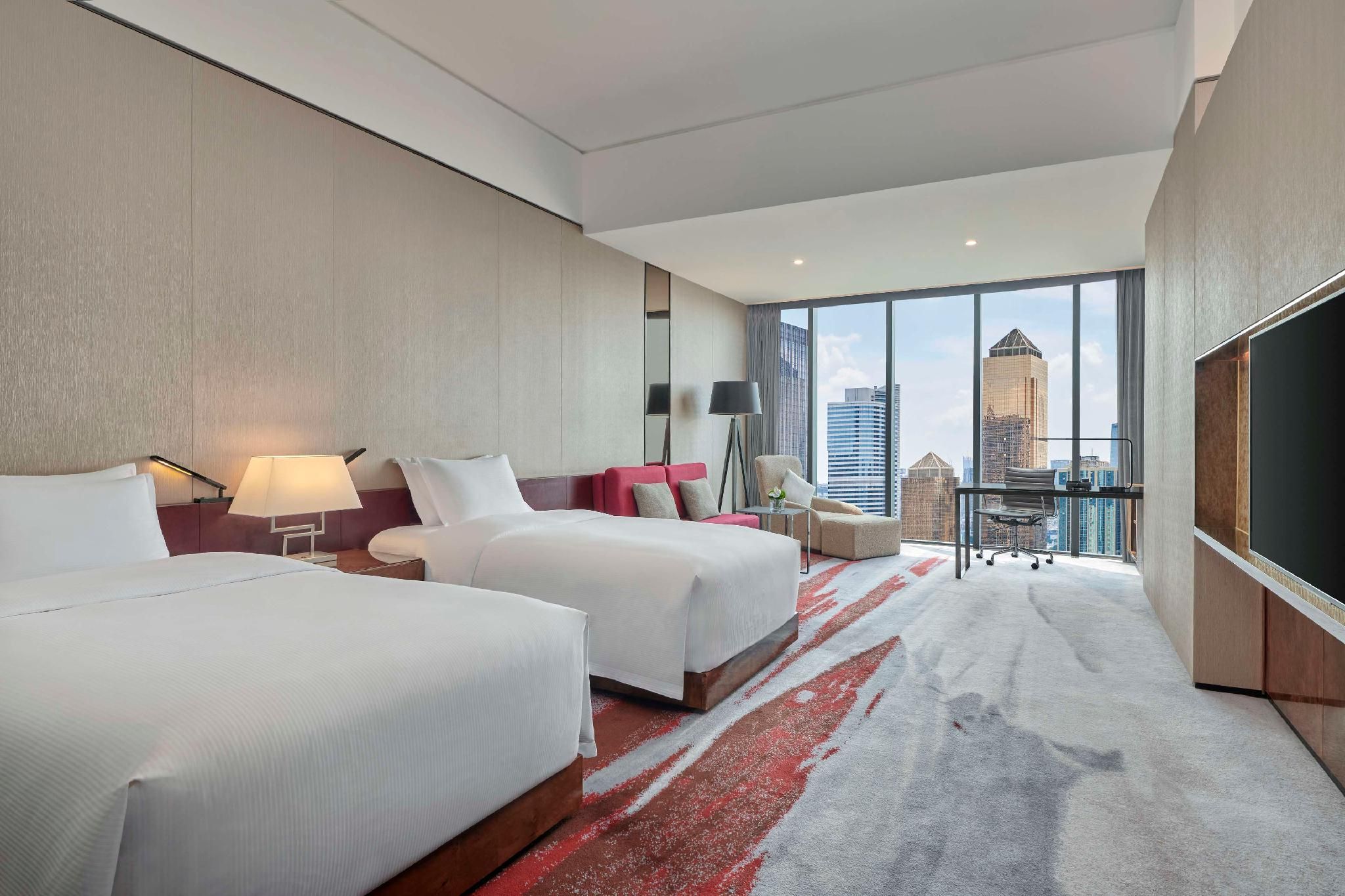 Twin Hilton Deluxe