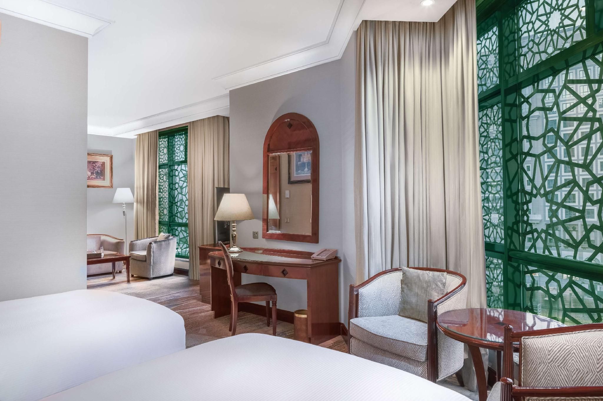 Twin Junior One Bedroom Suite City